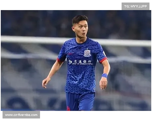 蒋圣龙双胞胎父亲，申花中卫生涯家庭平衡