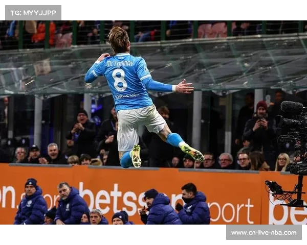 科莫主场韧性凸显，AC米兰客场艰难取胜